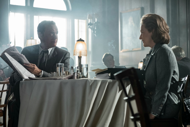 Tom Hanks (Ben Bradlee) e Meryl Streep (Kay Graham) no filme THE POST