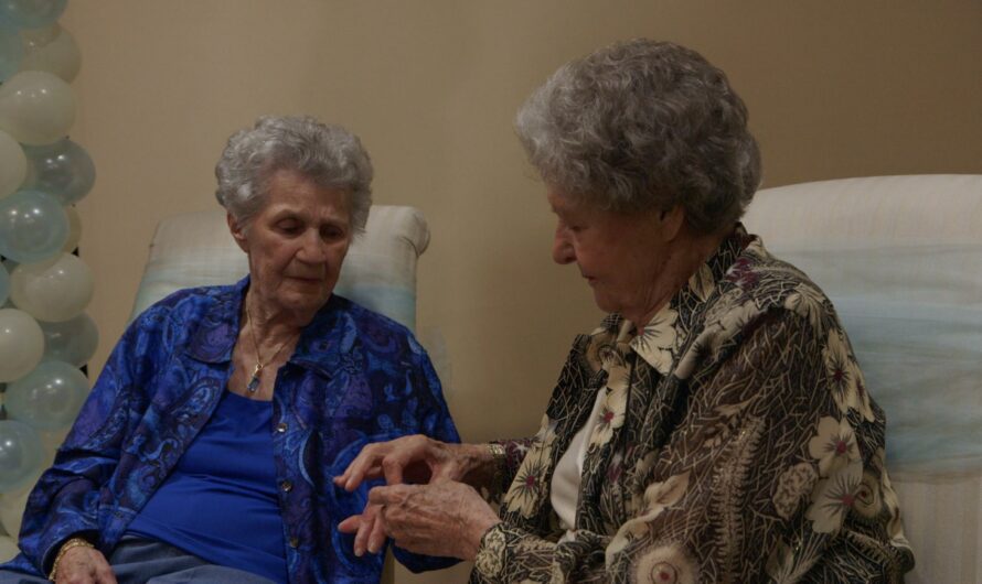 Dica Arte Aberta: Secreto e proibido, de Chris Bolan